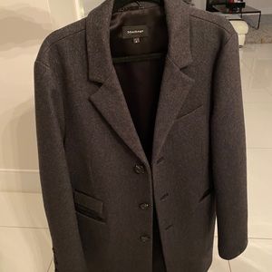 Mackage men’s coat size 42 never warn